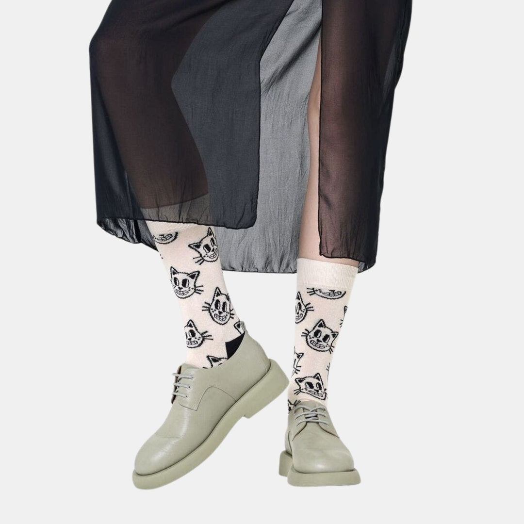 CatSockP00273710001000__2