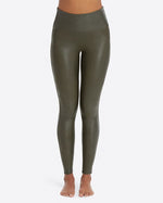 Ready-to-Wow Faux Leather Legging SPX 2437 6600 Olive