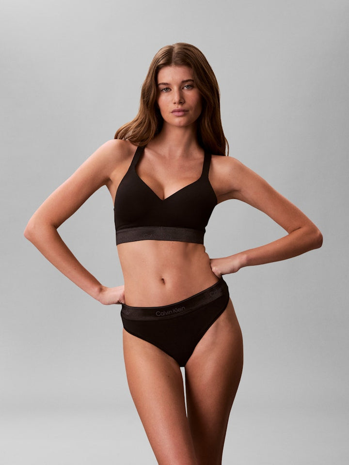 StringLV00QF8826UB1Black__2