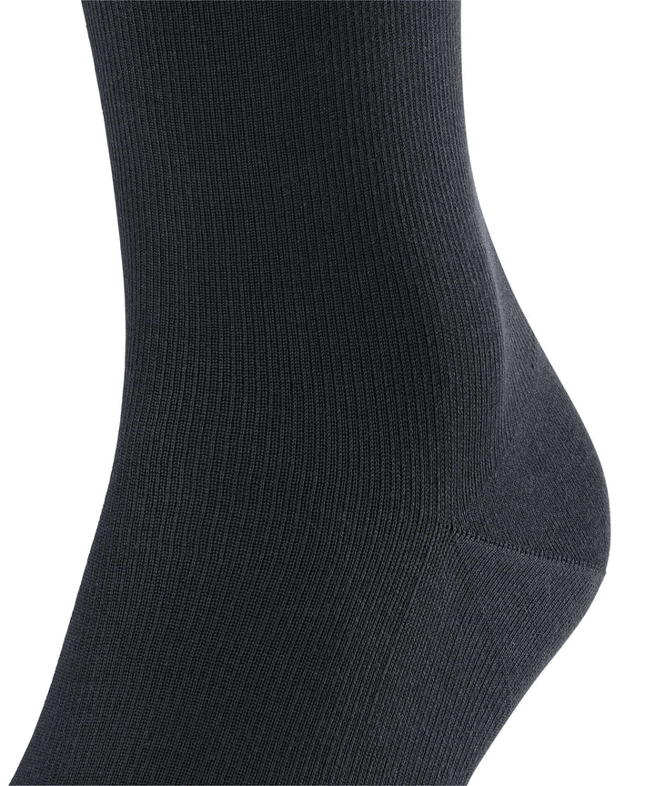UltraEnergizingHerenKniekousen157343000black__2