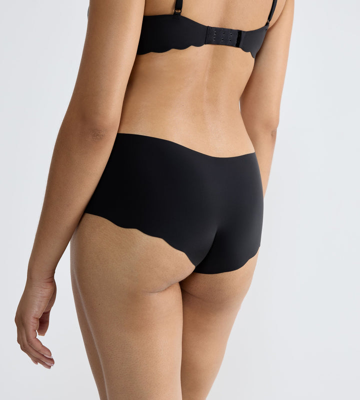 ZERO Micro 2.0 Short 10214635 0004 BLACK